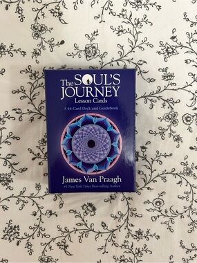 The Soul's Journey Lesson Cards: A 44-card Deck And Guidebook